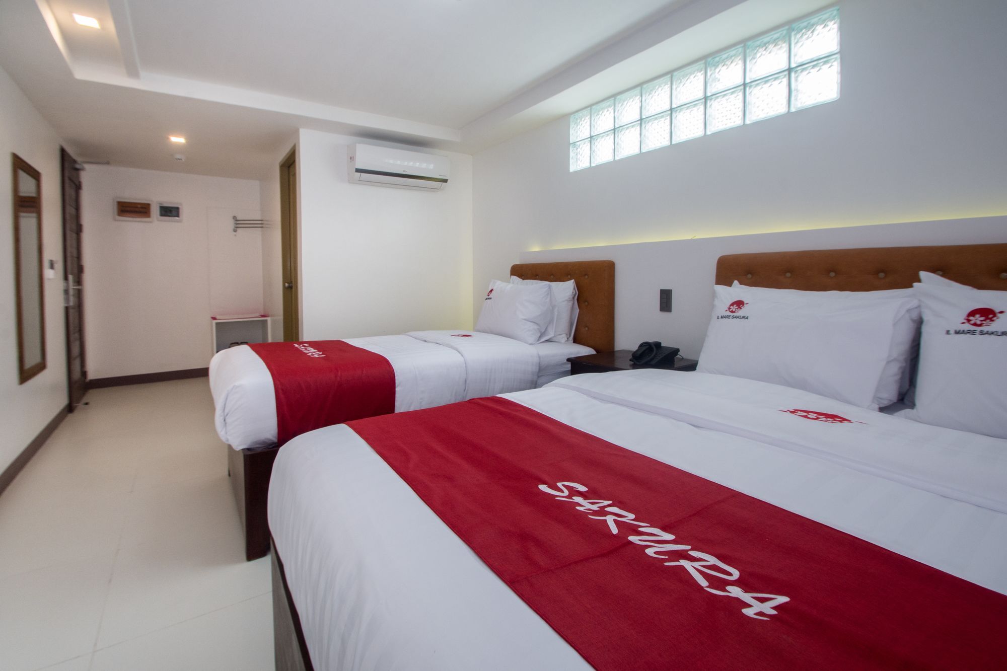Il Mare Sakura Resort Boracay Balabag  Exterior photo
